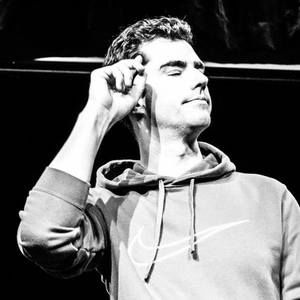 Meet your Posher, Tom